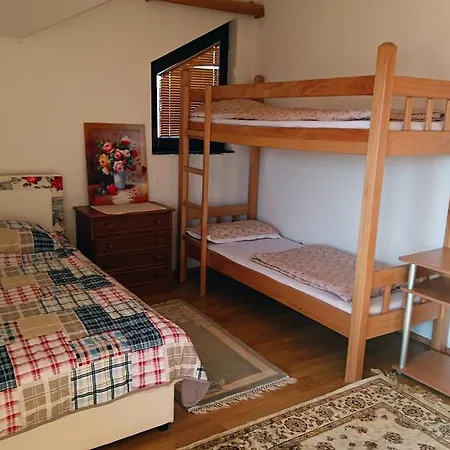 Holiday home Ruza Vjetrova