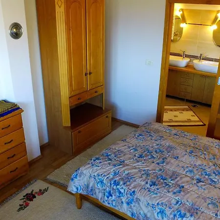 Holiday home Ruza Vjetrova *